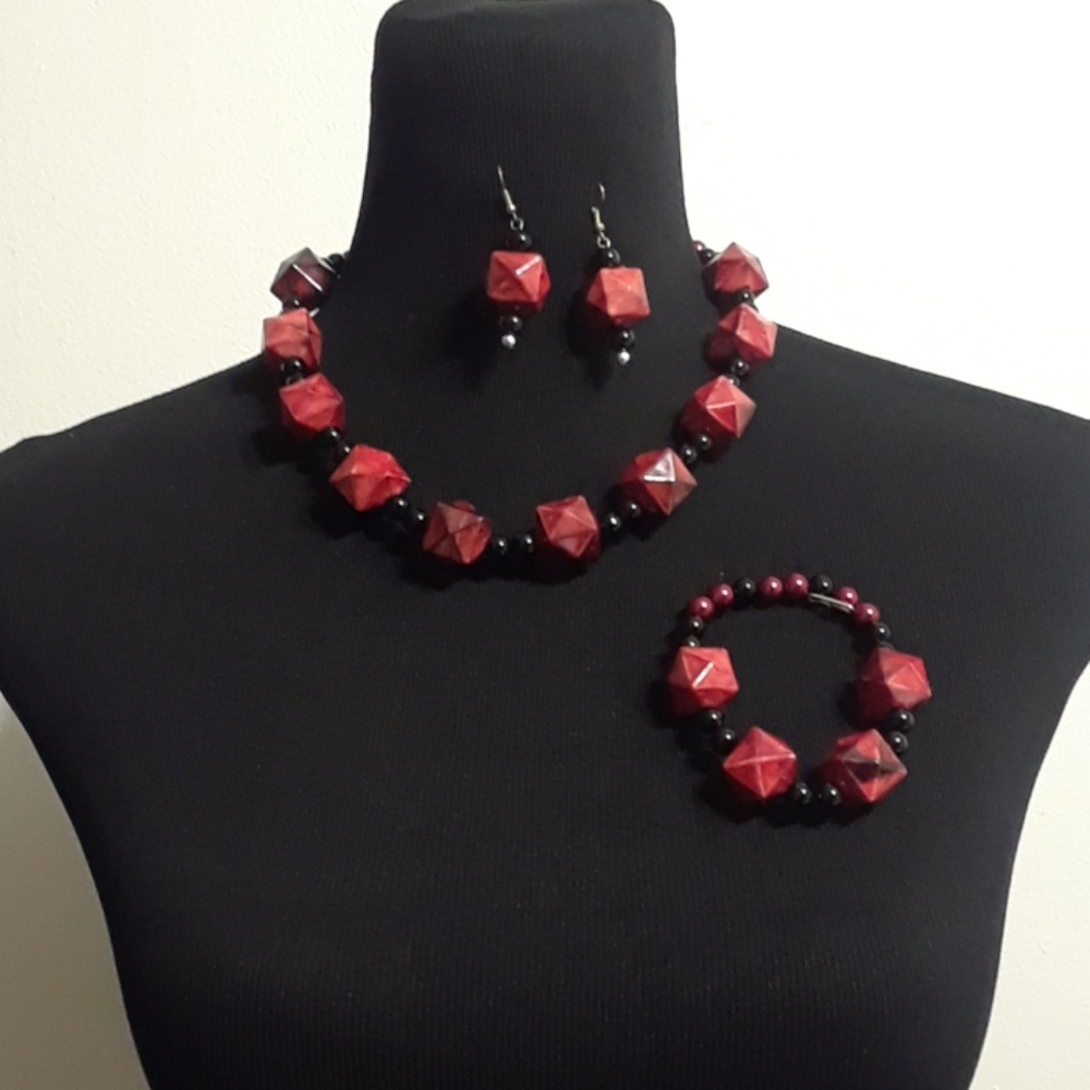 Red & Black 3pc Beaded Set